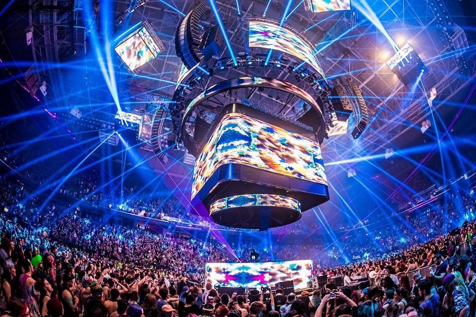 buddy_ferrara's tweet image. How it started:              How it’s going: