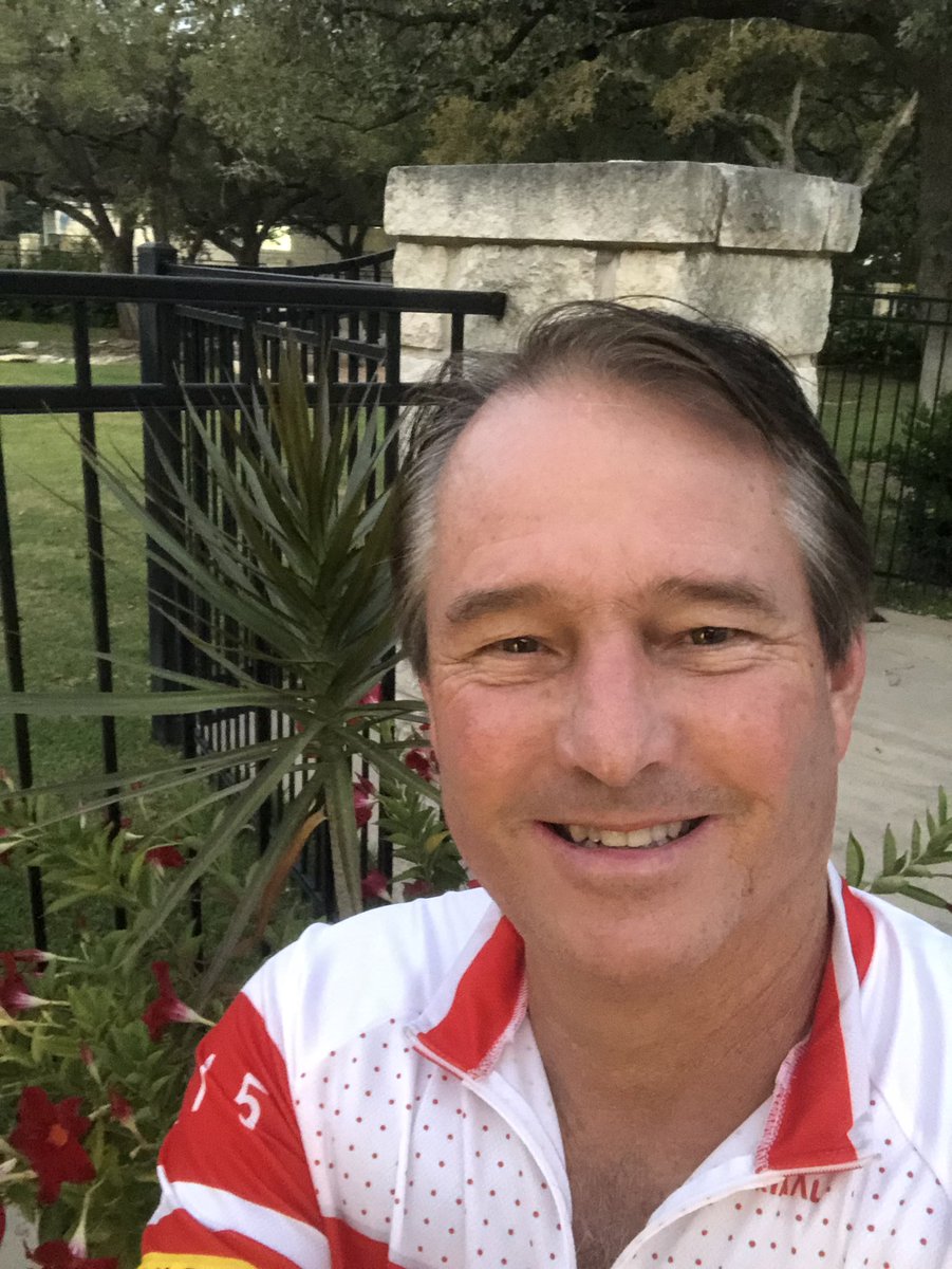 Livestrong Virtual Challenge - Day 2 Morning Run. Pulled out a Retro 2015 jersey for today.