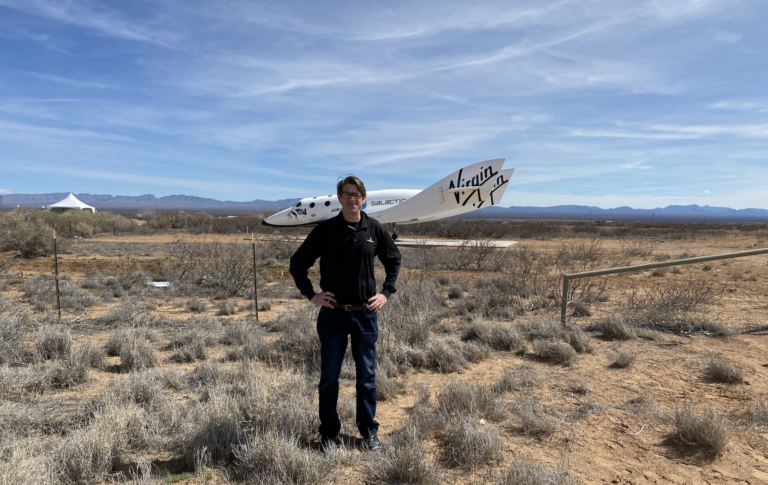 TradingWithCody's tweet photo. I expect that we will find more companies to invest in The Space Revolution in coming years as the market gets more developed, more funded and more accessible to Wall Street: https://t.co/XtinUTWd5S @codywillard https://t.co/QME9MrXVEz