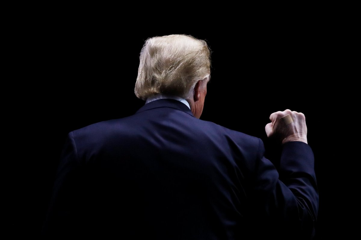 Your attempt to control a conversation is an act of verbal violence. Understand why you do it. And stop doing it! Click here to read my related post: 3 Examples of Verbal Violence You MUST Avoid bit.ly/3709zZT #verbalviolence #control #attacking #labeling #brilliantbest