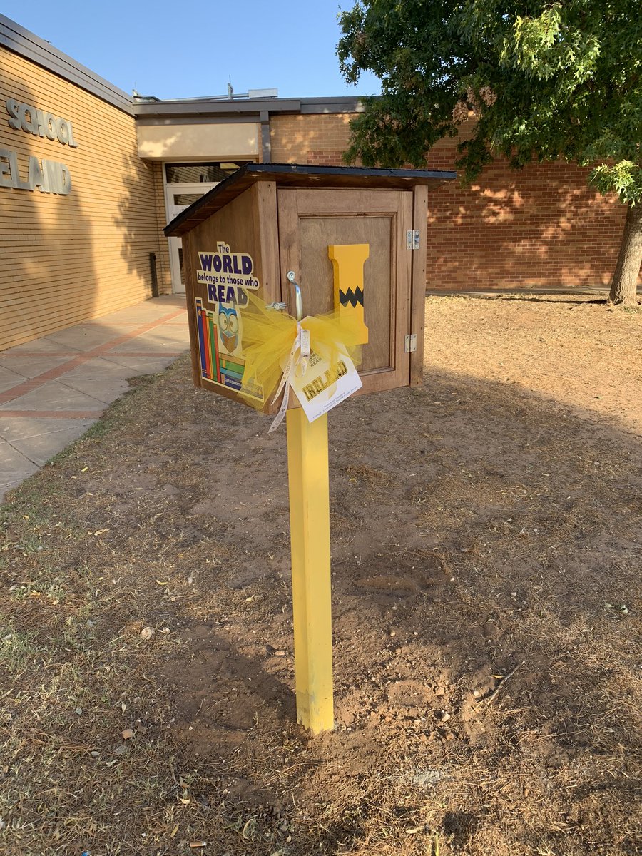 MustangsIreland's tweet photo. We got our Little Free Library at Ireland! Thank you, @ccfcu_odessa! We are excited to share the joy of reading even further with our students!! @EFOdessa https://t.co/eGJc0oelEx