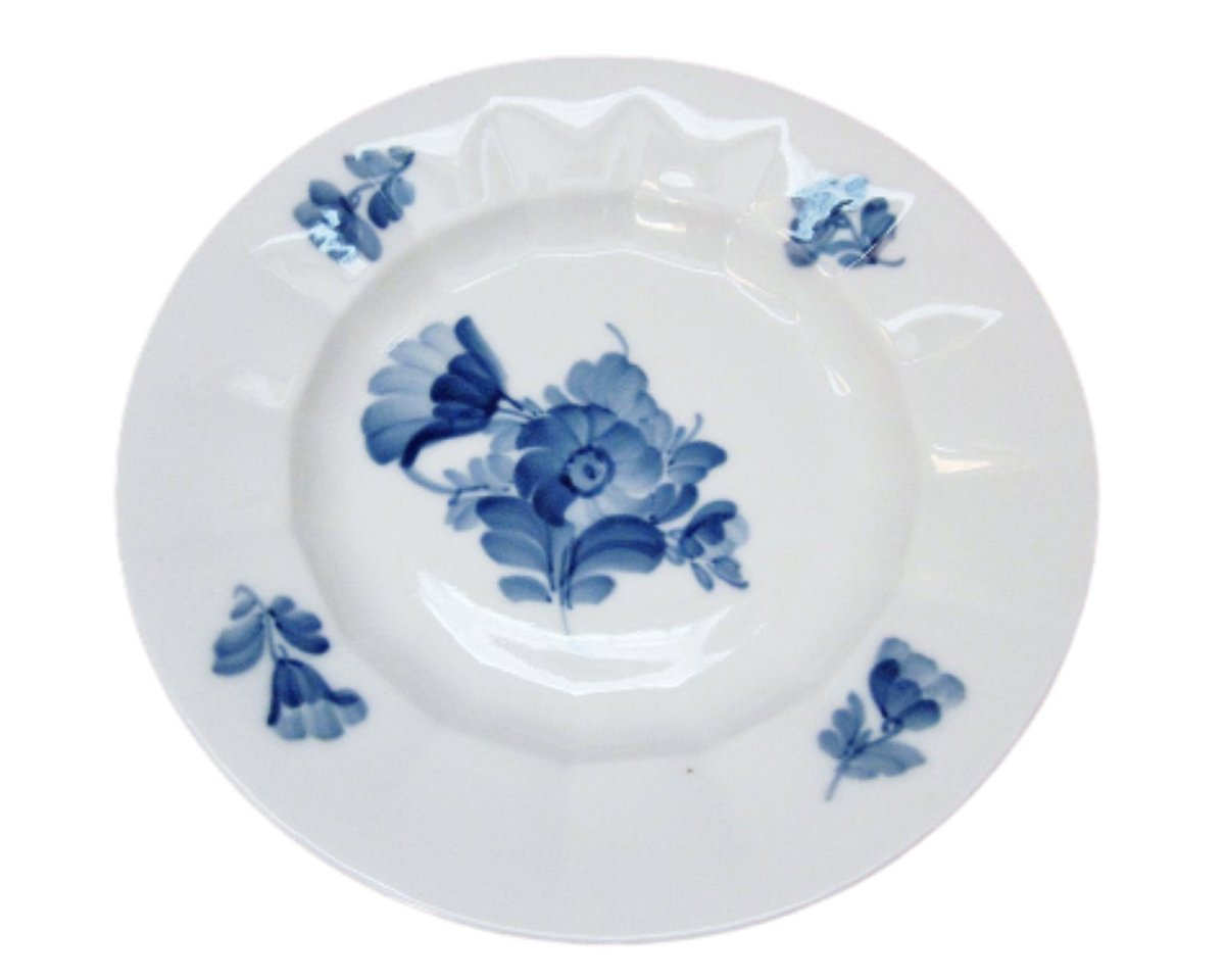 Royal Copenhagen Blue Flowers Ribbed 7' Plate Fine Vintage Blue & White China Made In Denmark etsy.me/3iSu50L #white #blue #ceramic #royalcopenhagen #blueflowersplate #finevintagechina #bluewhitechina #madeindenmark #finechina