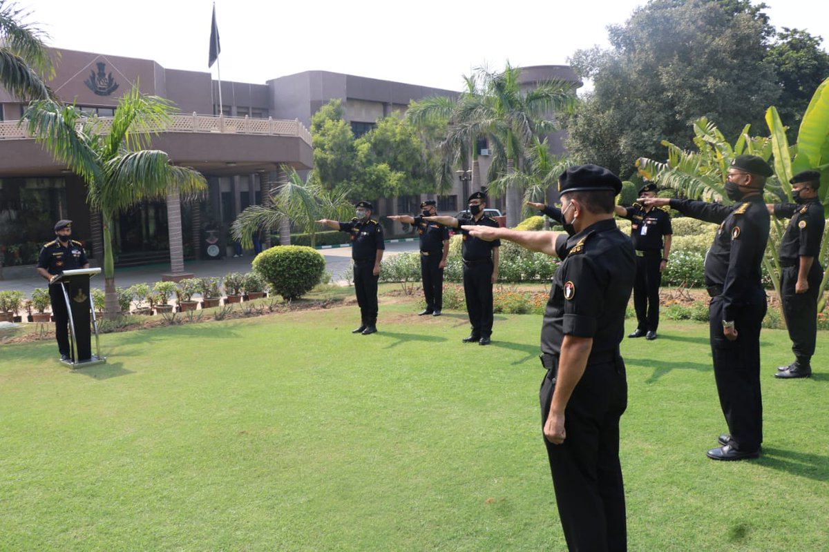 Defence_Squad_'s tweet image. Troops of NSG (National Security Guard) Taking Corona Pledge 
. 
#NSG #nsgcommandos #Unite2FightCorona
#Coronafighters #indianarmy #indianairforce #indiannavy #Jaihind
