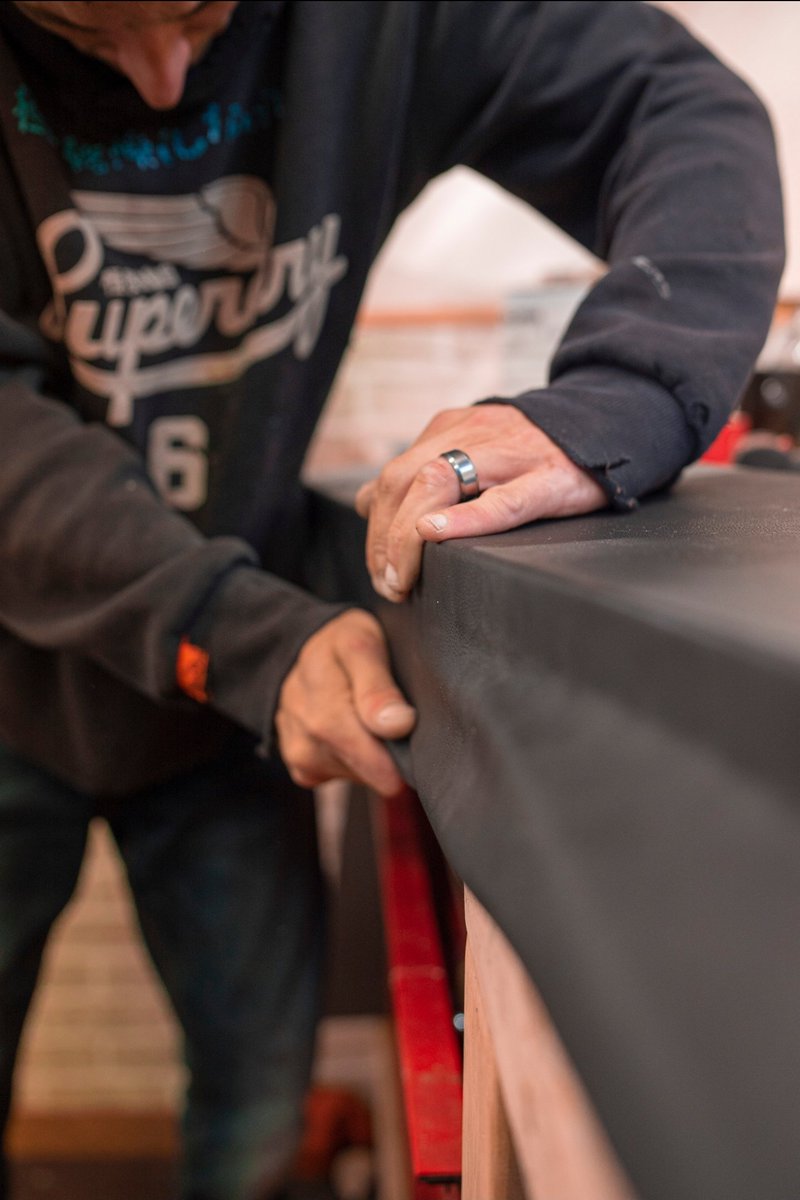 dclassauto's tweet image. A very unique AC Cobra dashboard retrimmed for @redlinecobra once again. The signed black leather has been supplied from Shelby American, making this dashboard quite special. We will do a follow up post once the dashboard and dials have been fitted.