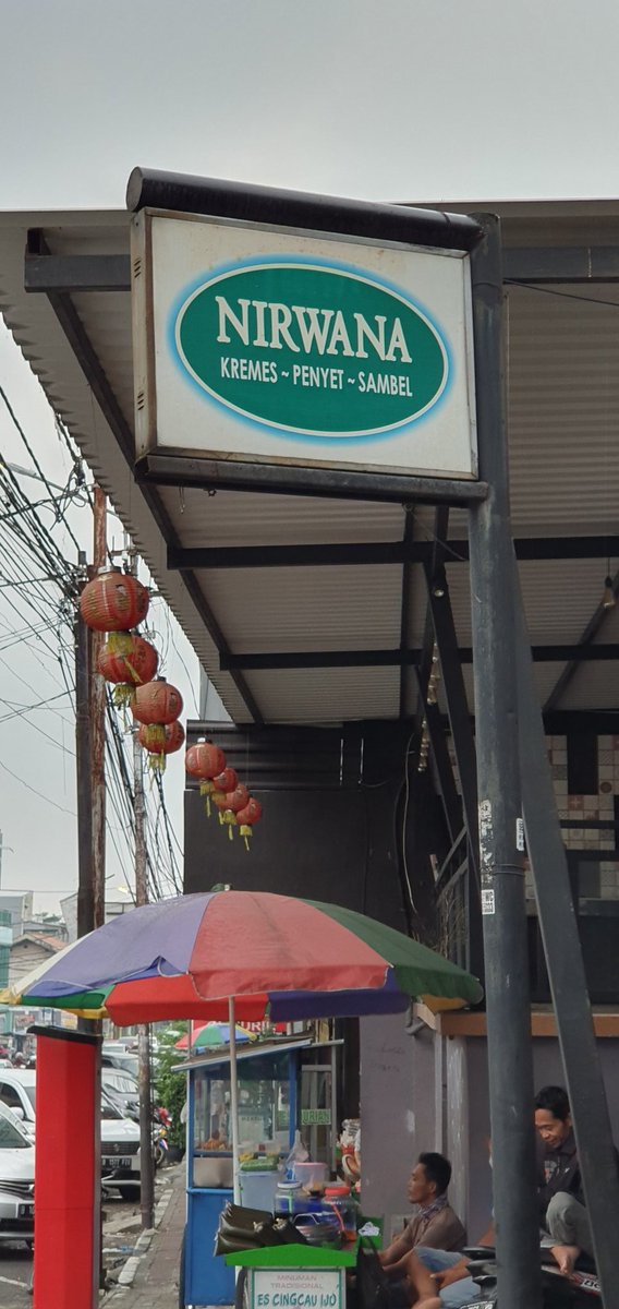 marchellinus's tweet image. Saya ingat dulu kang @IrvanKarta pernah menyombongkan dirinya 2x melintas Kutub Utara ... saya mah paling ke sini aja ...