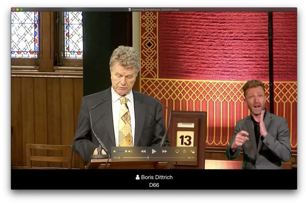 Today the First Chamber (Senate) of the Netherlands voted unanimously for legal recognition of NGT (Sign Language of the Netherlands). It’s been a long time coming, after thirty years of lobbying by the Dutch deaf community. Gefeliciteerd / congratulations!