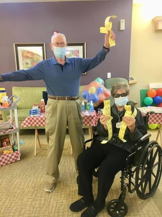 DanburyLiving's tweet photo. #Danbury #CuyahogaFallsOH residents had a blast at their end of Summer Carnival! 🎪🍉🤹🏼🎶🎯
#DanburySeniorLiving #ohio #inthistogetherohio #DanburyDifference #cuyahogafalls #cuyahogafallsohio #cleveland #neohio #seniorliving #seniorcare #seniorcommunity #summitcountyohio https://t.co/aQV2Du5ZS3