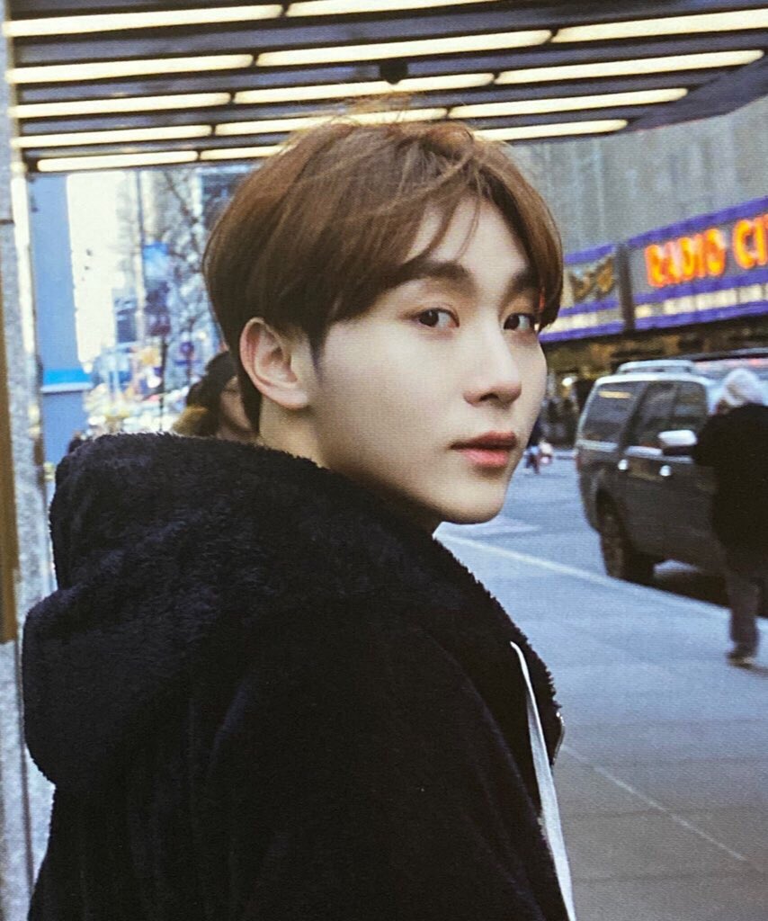 softkwanpics's tweet photo. there’s no one prettier than him https://t.co/pS6BFmcthv