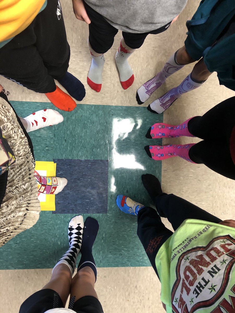 Put your best foot forward with a good education! #crazysocksday #collegeandcareerreadinessweek <a href="/FarleyHSV/">Farley Elementary</a> <a href="/HSVk12/">Huntsville City Schools</a> <a href="/aka88principal/">Dawn Ashley</a>