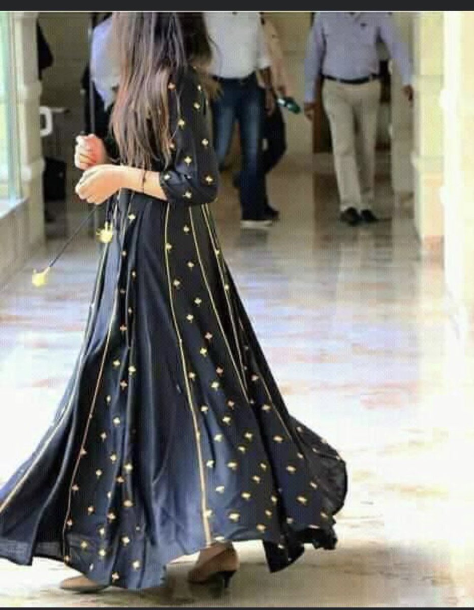 AmmanAtif's tweet photo. Black https://t.co/BUT9j1pVKA