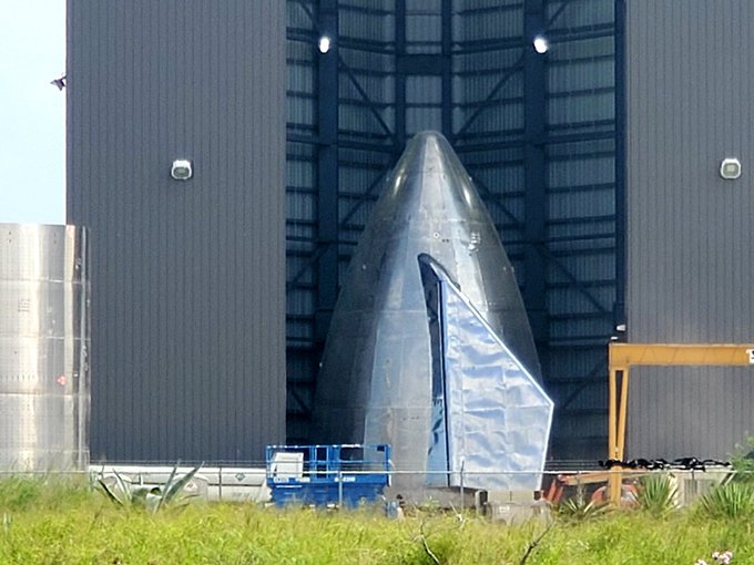 [Image: EkO92WoXsAIcWi1?format=jpg&name=small]