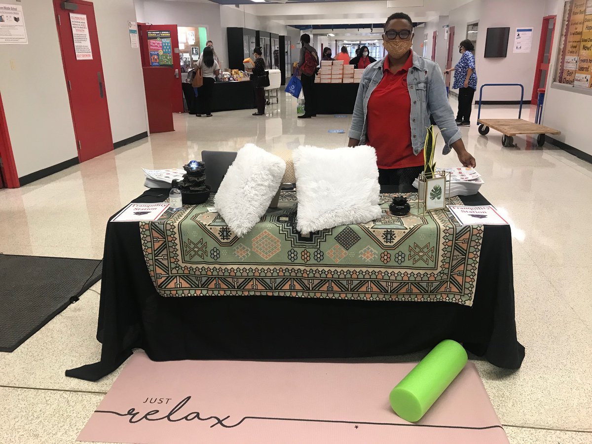 Paul Revere Middle School tweet media