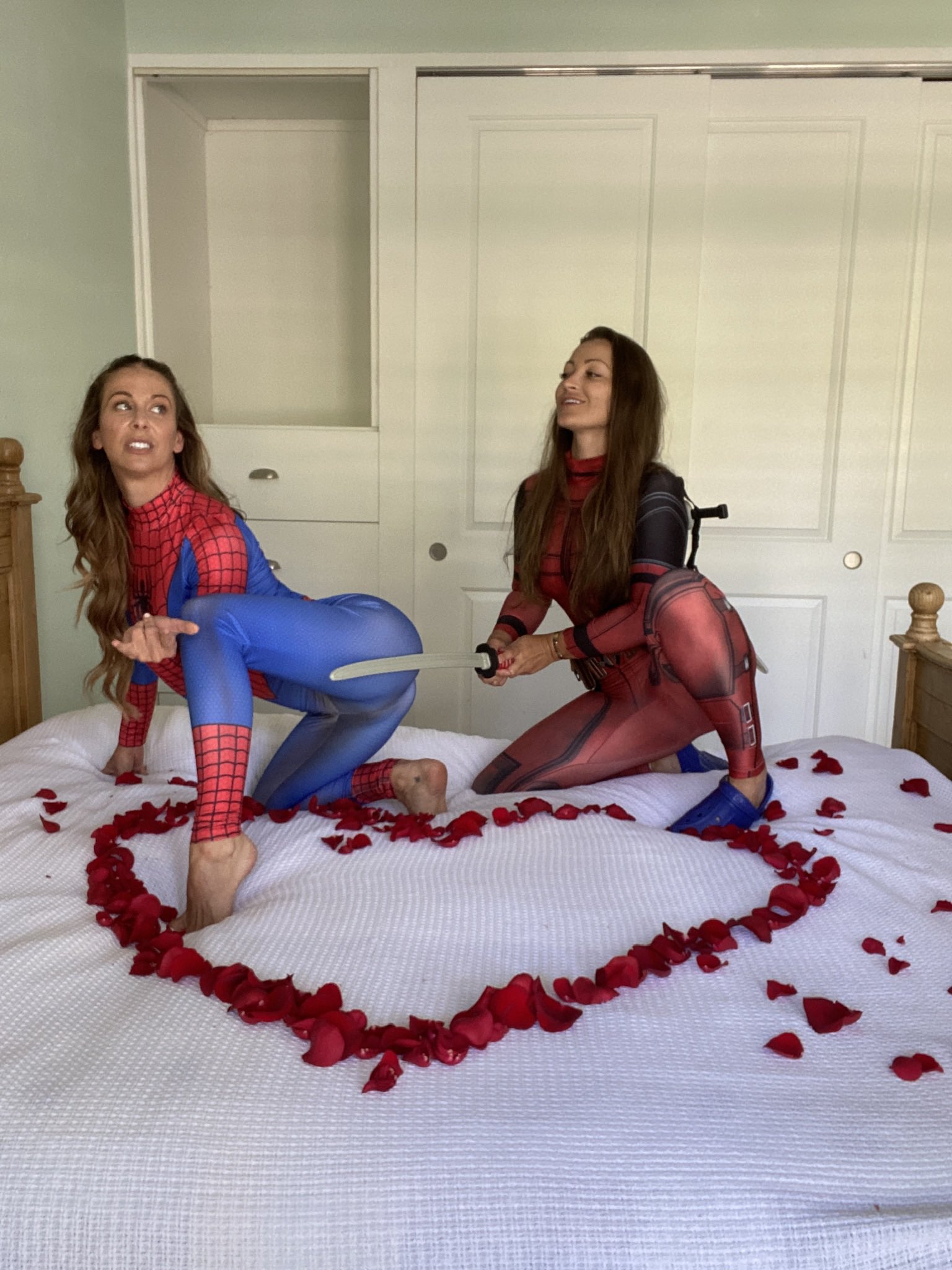 Cherie DeVille on X: When @akaDaniDaniels dresses as Deadpool and drinks  your squirt 😂😂 👉🏻 t.coVzWGoxs6yr t.coQN45HEFfXT  X