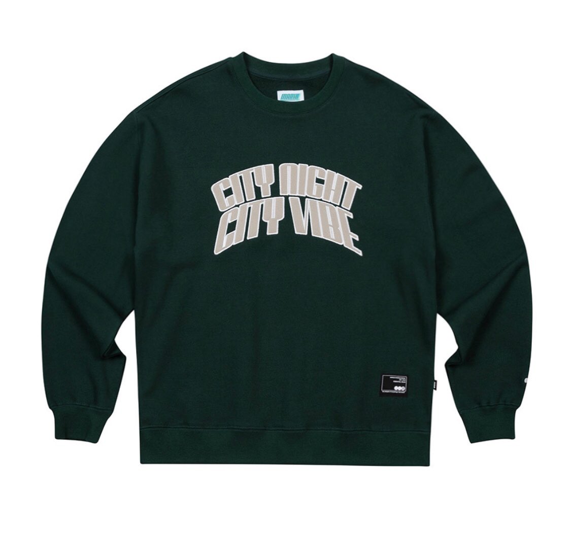 mogu_items's tweet photo. 💚201013 마뮤테 영통팬싸💚

✔️제품명 : City Arch Crewneck Dark Green

✔️가격 : 65,000원

( https://t.co/8OcoNgsYwN)

#크래비티 #구정모 #구민수템 https://t.co/935PB9a6we