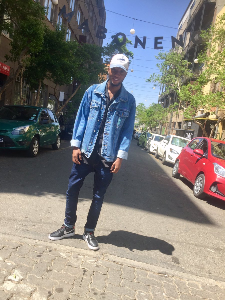 SimplyDopeZA's tweet photo. It Was All About Work π
#SimplyDope #SD #ArtisticGhettoCrafts #AGC #OneSide Cominβ Soon π£π£π£π₯π₯π₯π₯π₯π₯β³β³β³!!! https://t.co/m6kBLfakhK