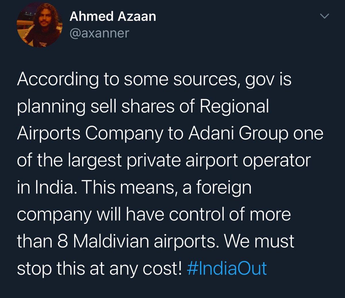 Simwarr's tweet photo. މީސީދާ ކަނޑައެޅިގެން ދޮގެއް. ހަބަރު ވިއްކައިގެން ކައިބޮއި އުޅޭ މީހުން އުޅޭނީ މިގޮތައް، ނޫސްވެރިންގެ ނަމުގައި ފިތުނަ އުފެއްދުމަކީ މިނިވަން ނޫސްވެރިކަމެއް ވެސް ނޫން. ވީއެންމެ އަވަހަކަށް މިސޮރުގެ ވެސް ޖެހޭ ބޮލުގެ ޓެސްޓެއް ހަދަން. https://t.co/6LWJmkqzuq