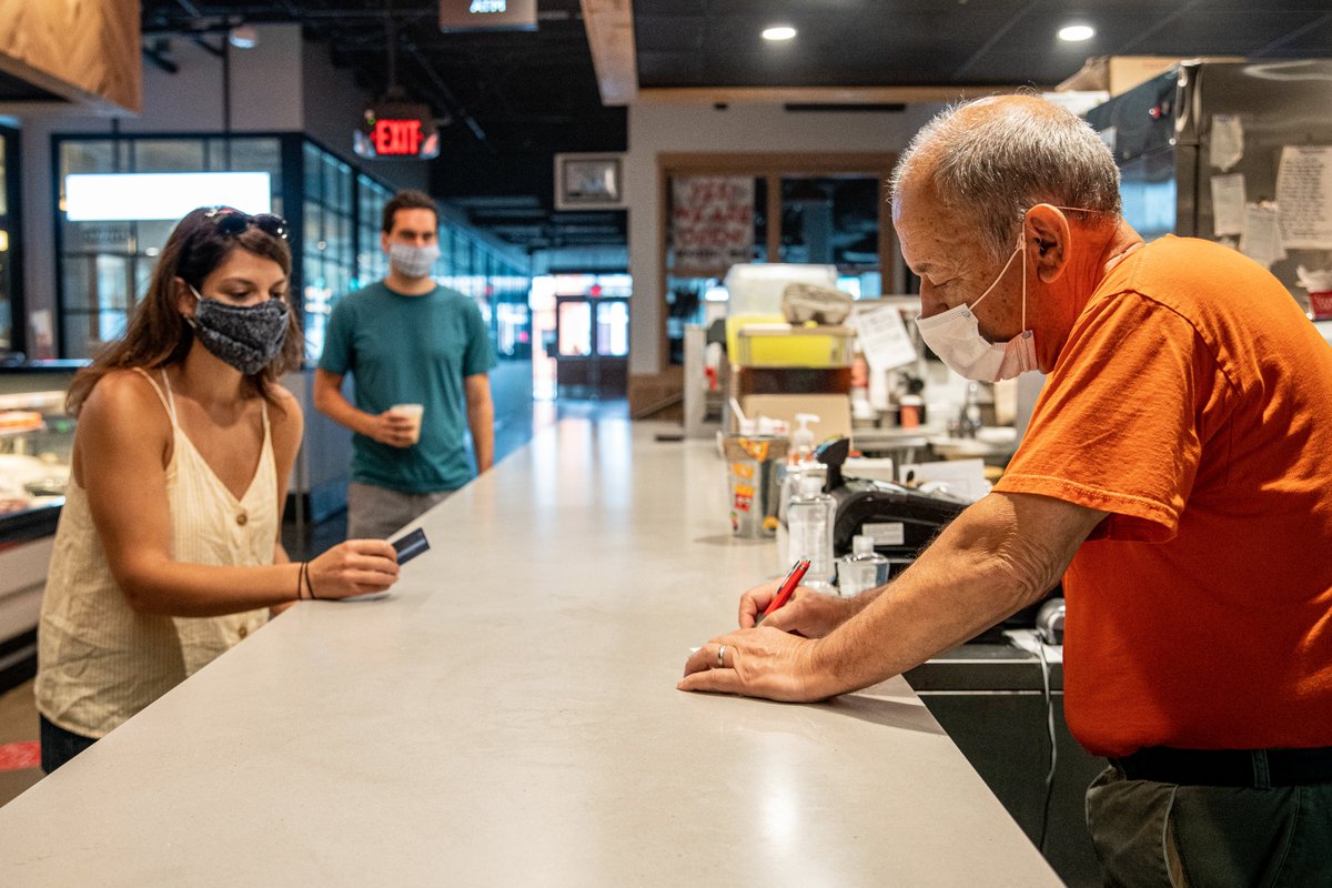 canadev's tweet photo. Along with our team, our #foodhall & #publicmarket have adapted & evolved everything from operations to marketing — all while being mindful of the health & safety of our communities.
#CanaDev #CanaDevelopment #Placemaking #PlacemakingWorks #Restaurants #SmallFoodStrong https://t.co/0CvYlAT3Tv