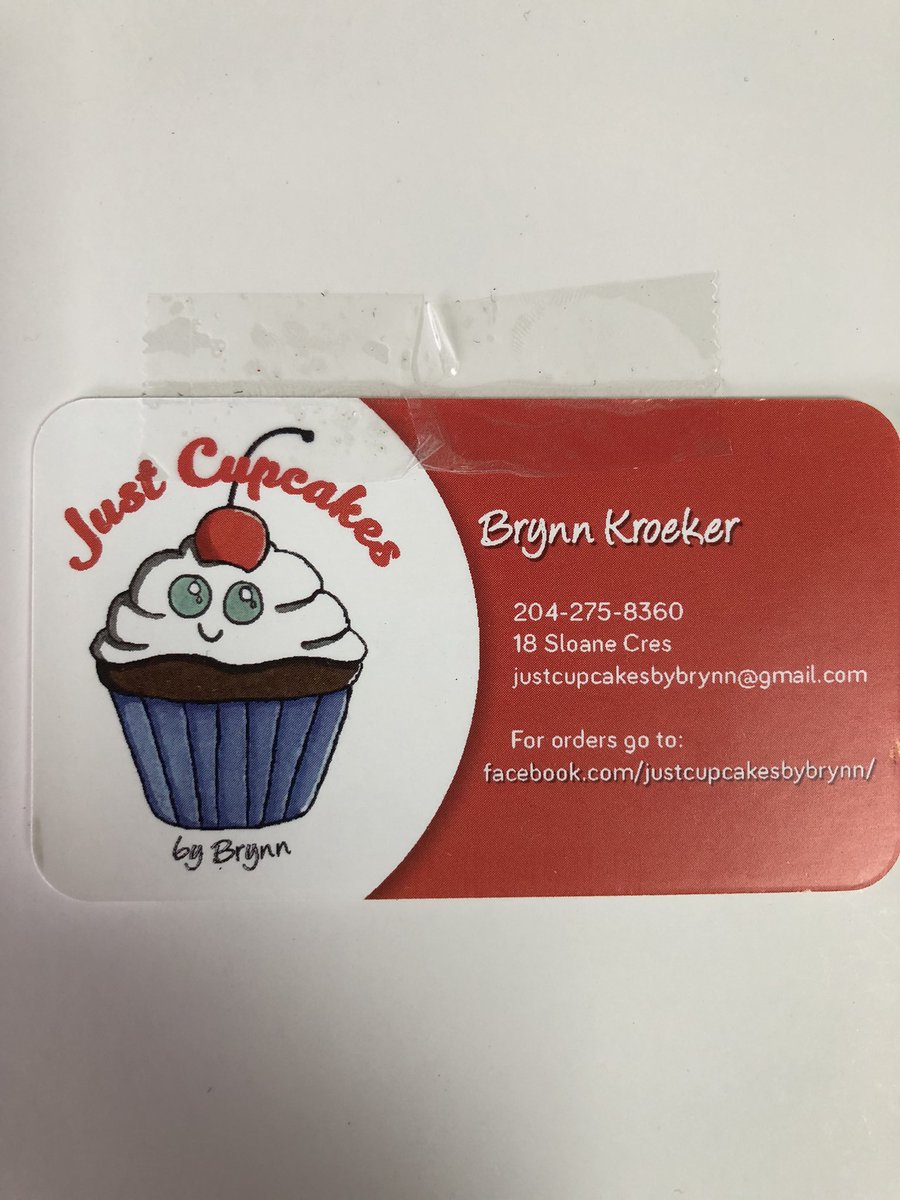 EmilyRForrest's tweet photo. Wow are my students talented and so sweet! Get at Just Cupcakes by Brynn for all of your cupcake cravings. They taste as delicious as they look! @nmcLRSD #gratitude https://t.co/tztc6bitY3