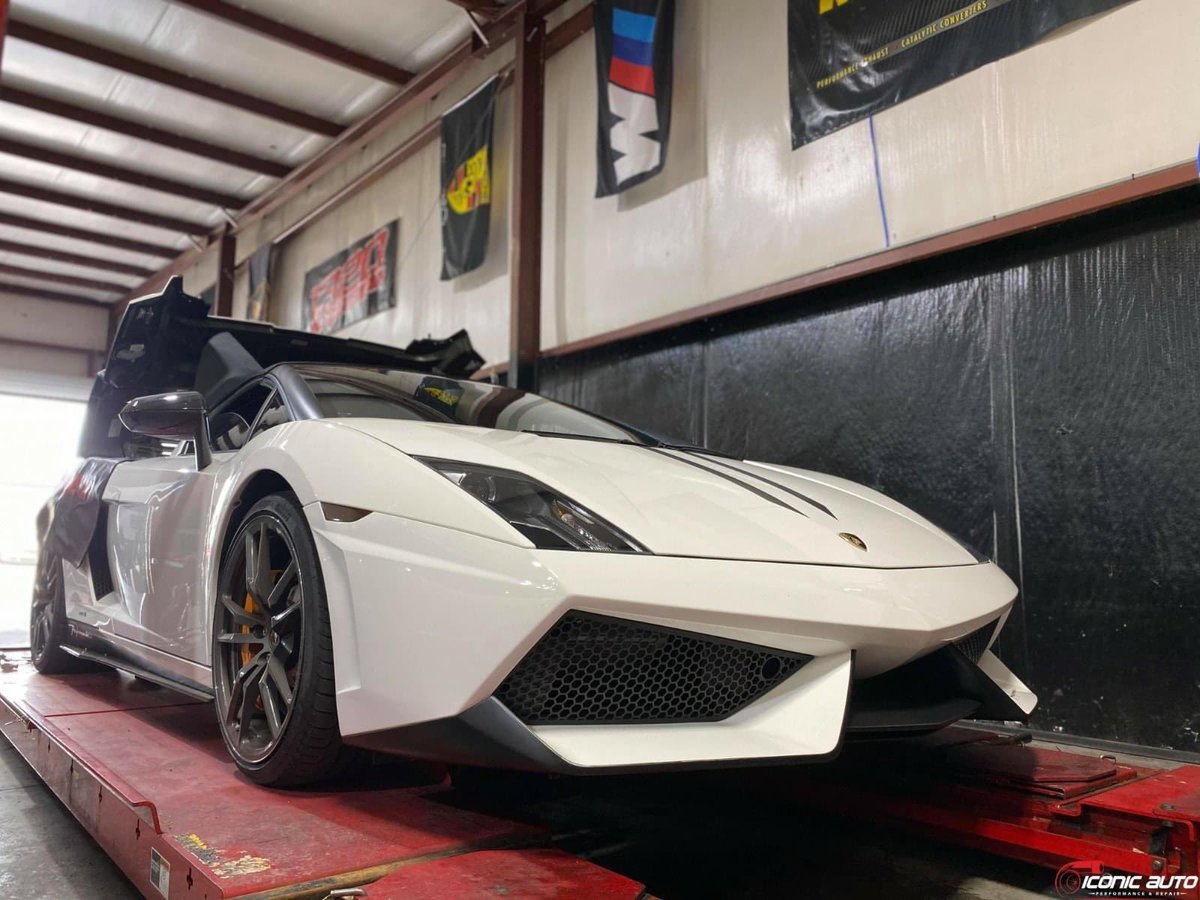 IconicAutoATL's tweet photo. 🇮🇹 Lamborghini Gallardo LP570 Performante 🇮🇹 

The bull getting serviced at Iconic utilizing LIQUI MOLY fluids 🛢

Tuning, performance, maintenance &amp; much more.

Dealer quality | Cost effective repairs
☎️678-541-5244☎️

#iconicauto #liquimoly #lamborghini #gallardo #performante https://t.co/BJWt6ioYep