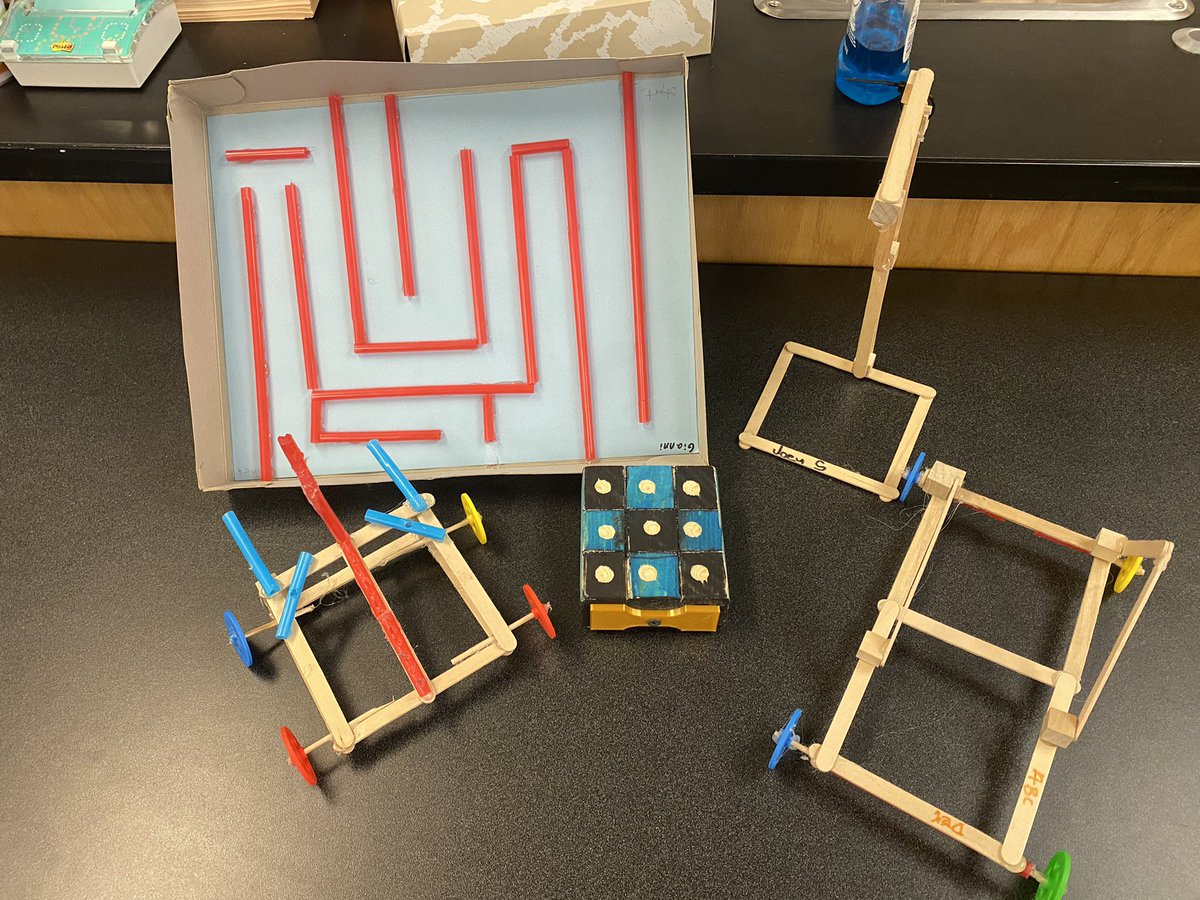 vmcg_07's tweet photo. MMS STEM is designing & building. 8th grade have built their paper/straw version of mazes -now CADing to 3D print. 7th grade is building marble games using sanders, drill press, & coping saws. 6th grade designing hydraulics & pencil holders. #Pickaproject #mcgstem #mmsourhouse https://t.co/Yk7tczoZP0