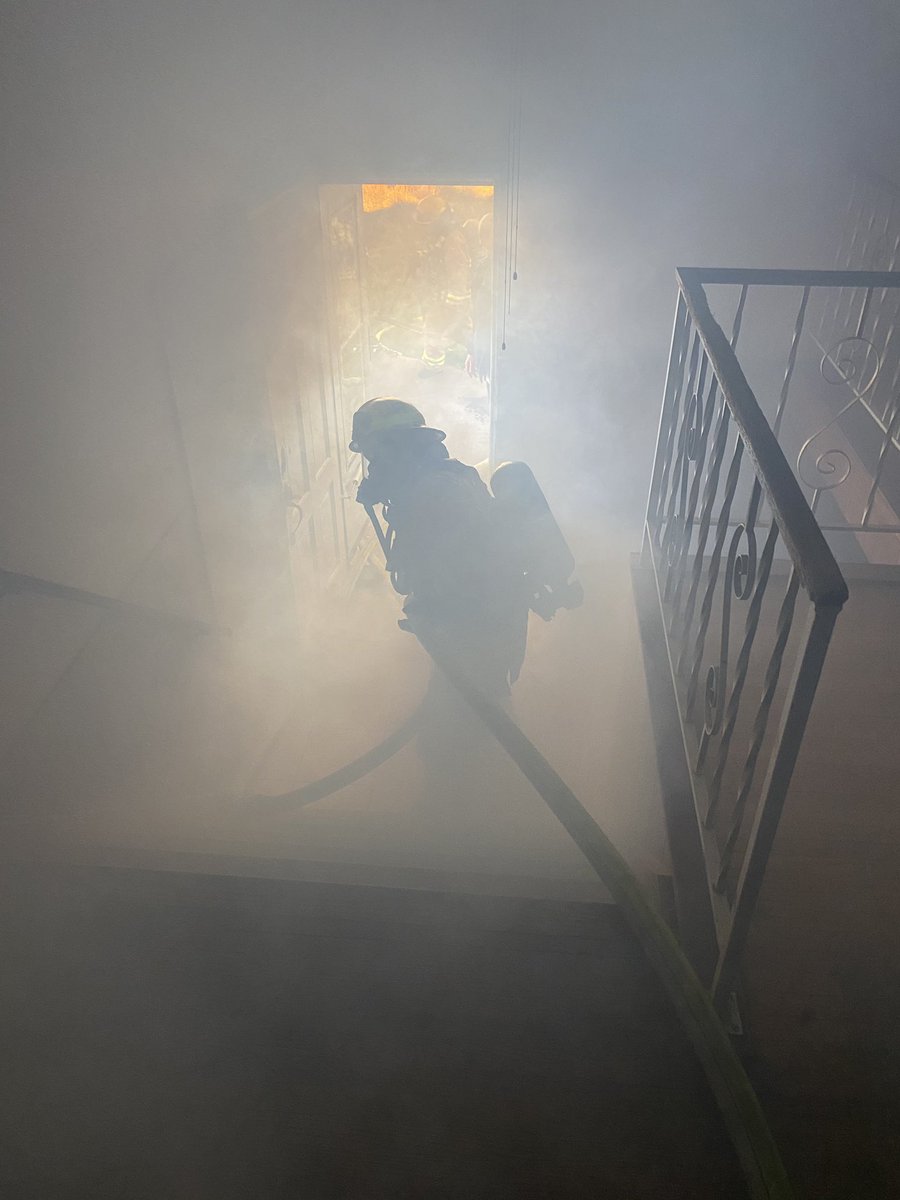 OshawaFire's tweet photo. OFS training division conducting Mayday and RIT drills to keep our firefighters skills sharp! @oshawacity @iafflocal465 https://t.co/EzU90lv6QQ