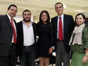juliohbarros's tweet photo. El Fondo de Ayuda, Asistencia y Reparación Integral contemplado en la Ley de Víctimas está en peligro de desaparecer, hago un llamado a @senadomexicano y en especial a mi amigo y compañero de lucha, el senador @EmilioAlvarezI, su más grande impulsor, para preservarlo. https://t.co/TO0dypk9U1