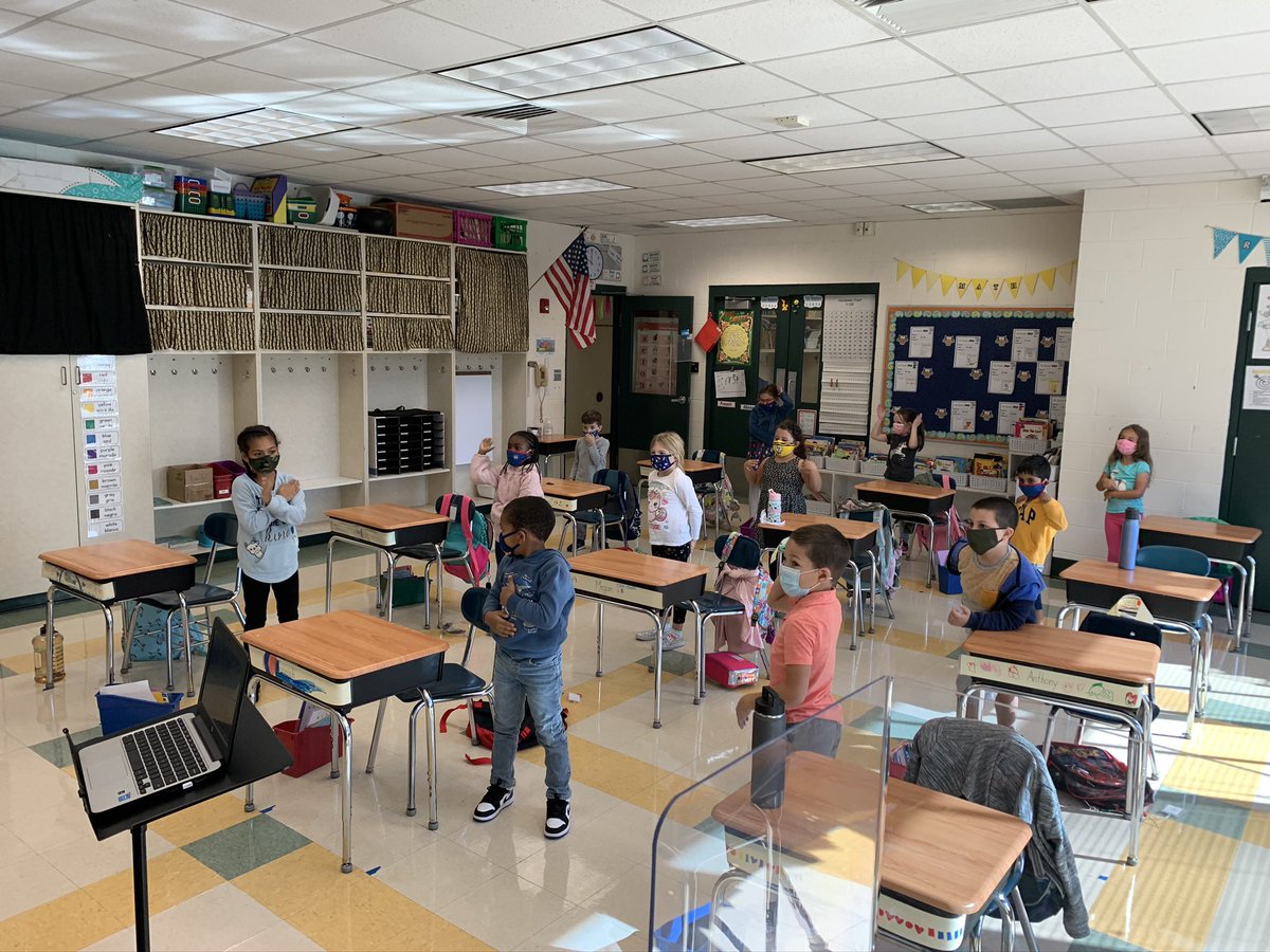 ncw1332's tweet photo. All the things happening in first grade! Singing, dancing, recreating characters from stories(Recess Queen), counting and adding #FirstGradeIsFUNtastic https://t.co/yAMR1lUfx9