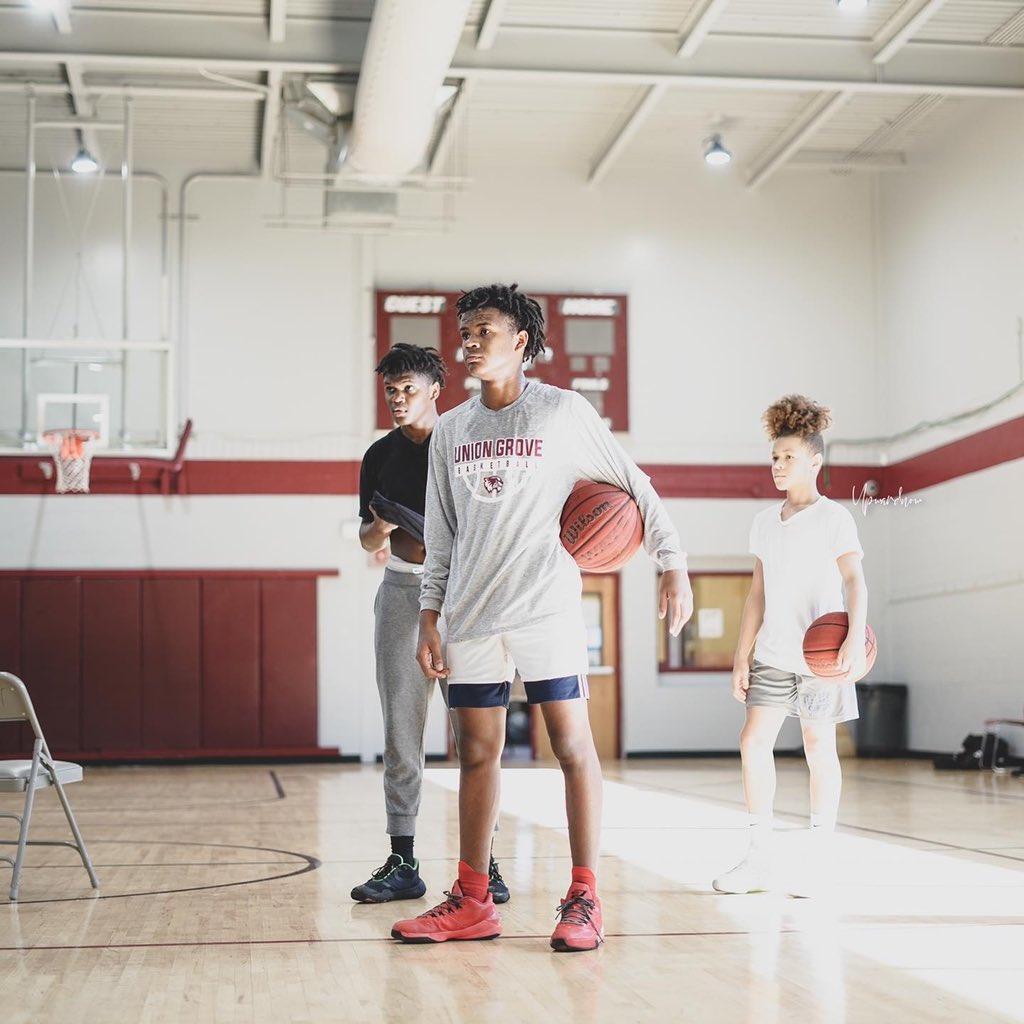 ATL Xpress Open Workout
π
: Saturday, October 17th
βοΈ: 10a-11:30a
βΉπΎββοΈ: 2025-2027 https://t.co/XpyFKbLBZ8
