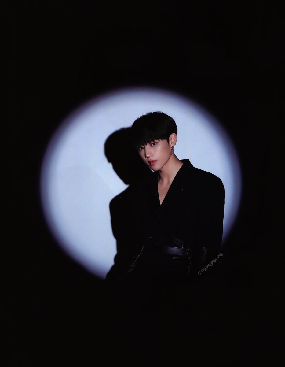 theboyzscans's tweet photo. The Boyz - The Stealer
♦️Trick ver.
♣️ sunwoo, haknyeon scan ♣️
#sunwoosc #haknyeonsc #tbzscan https://t.co/POgKkzM94e