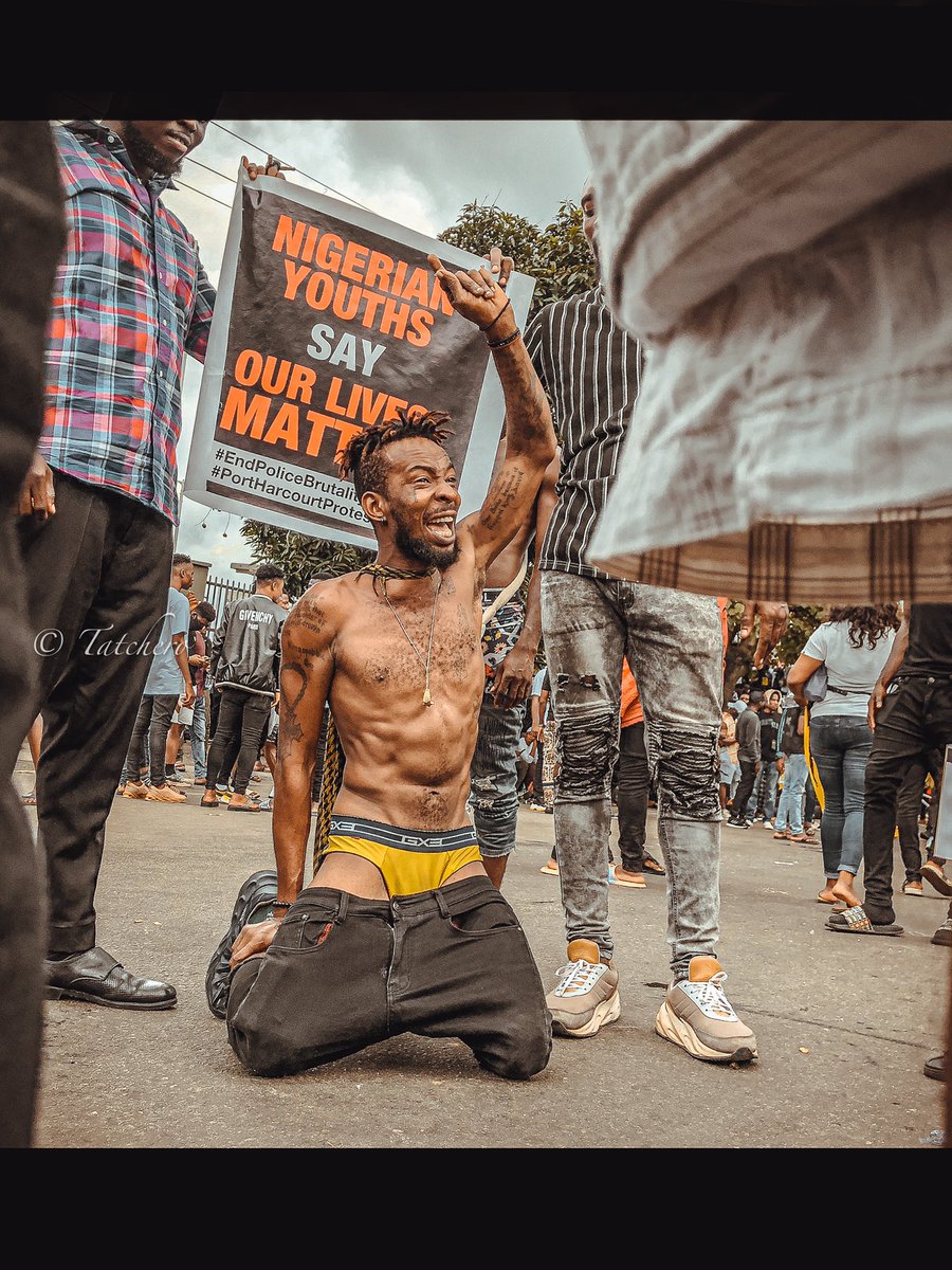 tatchero's tweet photo. Comot body ooo! PH City Don lap! 

#SARSMUSTENDNOW #SarsMustGoNow #SARAMUSTEND #PortHarcourtProtests #PortHarcourt #PoliceBrutalityInNigeria https://t.co/3izxYathQC