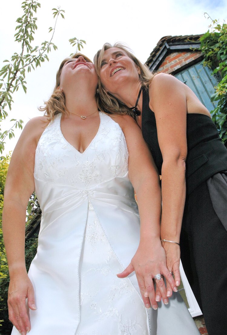 CarolineMHart's tweet photo. I want to take my citizenship under the presidency of @JoeBiden & Vice Presidency of @KamalaHarris after our years of advocacy to have our marriage recognized my wife @HartLaurie will be voting π³ #BidenHarris to help make this possible! #marriageequality #binationals #lgbtq π https://t.co/Dp0LrtWlin