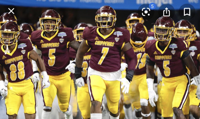 MalachiDavis04's tweet photo. #AGTG Blessed to receive my first D1 Scholarship from Central Michigan University! #Fireupchips @CoachMurphy87 @CMU_Football https://t.co/J8ZVZ1BLS6
