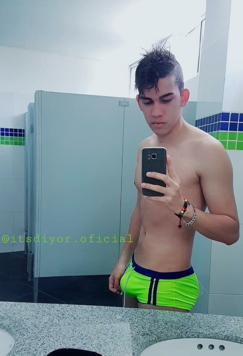BoysRecien's tweet photo. Deliciosious πππ. Instagram: @itsdiyor.oficial
#twink #sexy #guy #sexyguy #sexyboy #sexymodel #joven #beatifull #beatifullmodel #deliciousboy #chicoguapo #modeloguapo #pride #ass #butt #culo #beatifullass #beatifullbutt https://t.co/mX0e16JV3H