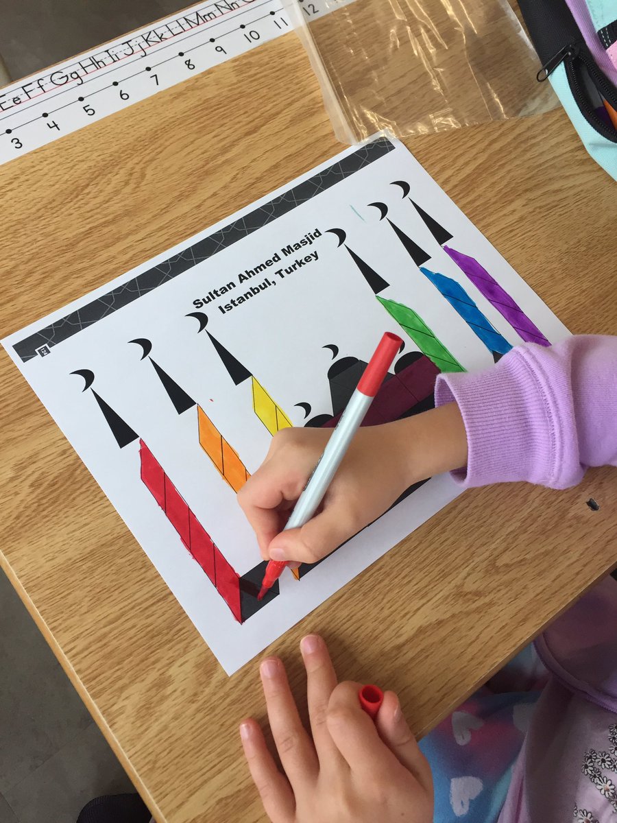 RimaHamilton's tweet photo. October is Islamic Heritage Month. @CollBayLDSB Ss use pattern blocks and colour to explore Islamic architecture. @LimestoneDSB https://t.co/v7koX38Eed