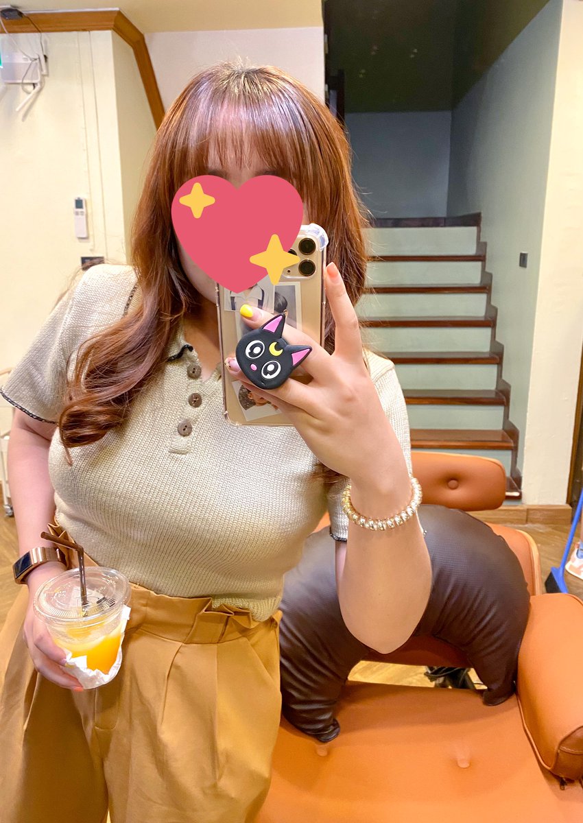 yongminminn's tweet photo. มารีวิวตัดผมร้านdo dream hair ช่างเกาหลีดีมากให้เรฟไปสองแบบก็ทำออกมาได้ตรงเรฟเลย ตามใจเรามากคือขอให้เอาความยาวออกนิดนึงก็คือนิดนึงจริงๆ แล้วมีทำพารามีนมือชอบตอนนวดมากสบาย มีน้ำบริการด้วยเราจองล่วงหน้า2วัน ไม่ได้ถ่ายบรรยากาศในร้านมาเลยมัวแต่เห่อผม555 ได้สไตล์เกาแบบที่อยากได้เลย https://t.co/dmU3NAdqI1