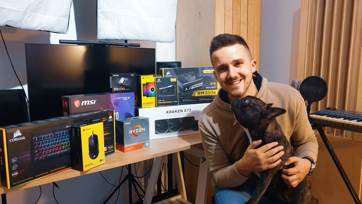 KStyledj's tweet photo. Let's go pour le build du nouveau pc !! ❤ Mon pauvre petit msi commence a devenir vieux 🤣🤣! 
Ps:il manque juste la carte graphique, je vais opté pour une petite 3070 dès que elle sera dispo 🔥🙏 https://t.co/ahXQZ7hkXE