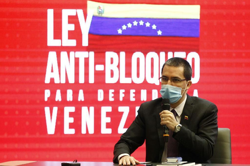 ¿Que harias si fueras presidente? - Página 24 EkOUifuXYAMMv3M?format=jpg&name=medium