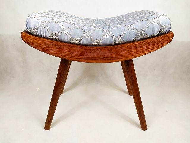44Pigeons's tweet photo. SOLD

Tabouret Brussel

Catalogue No.: https://t.co/LtERlxogja.0013

 #antique #antiques #wood #refurbished #vintage #furniture #antiqueshop #antiquefurniture #tabouret #aesthetic #cottagecore #blue #vintage #retro #elegant https://t.co/DdzeeJsJnL