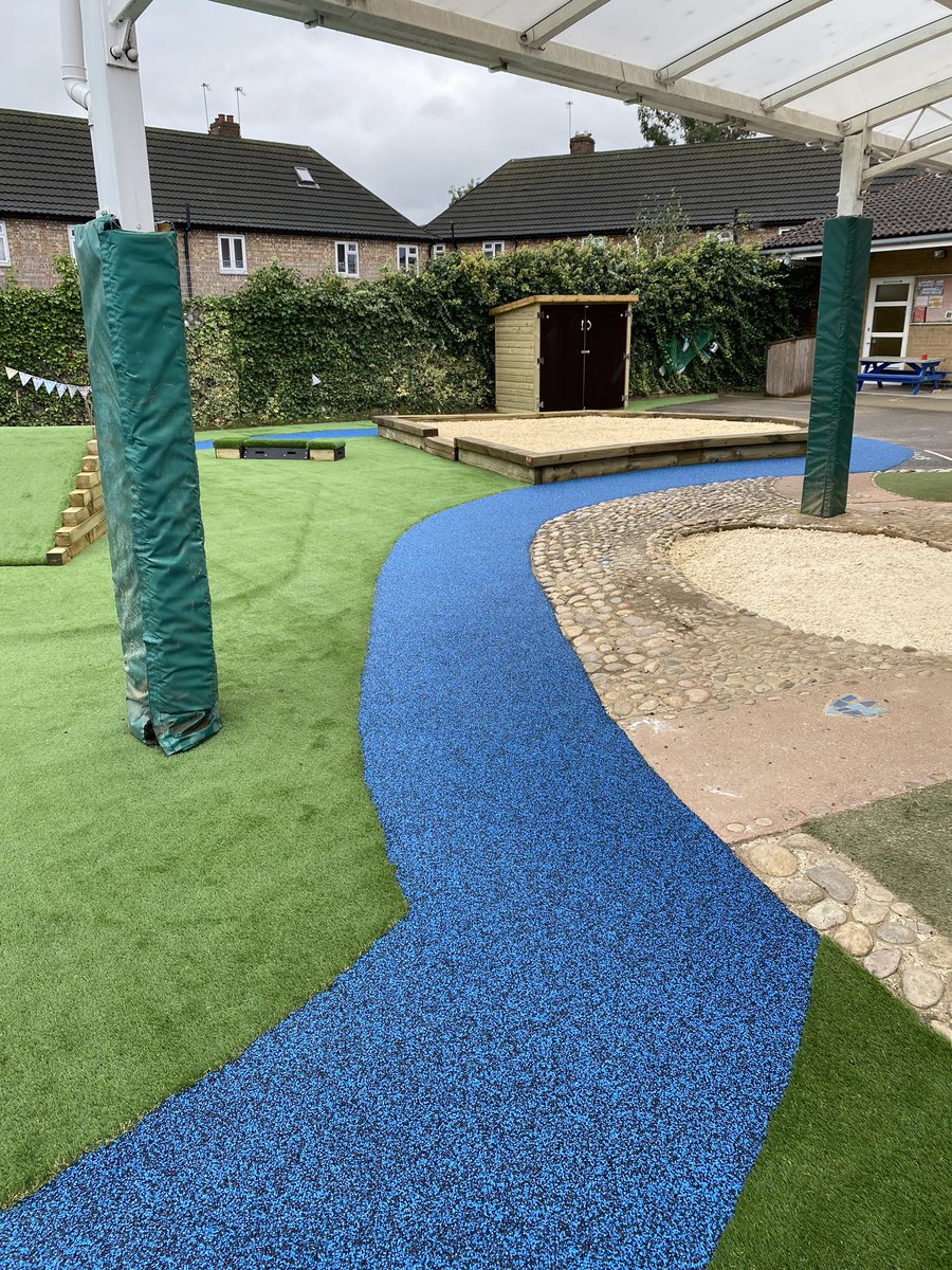 KaizenPrimary's tweet photo. It’s all coming together. Fab new EYFS outside space. @eko_trust https://t.co/ubartKW8Se