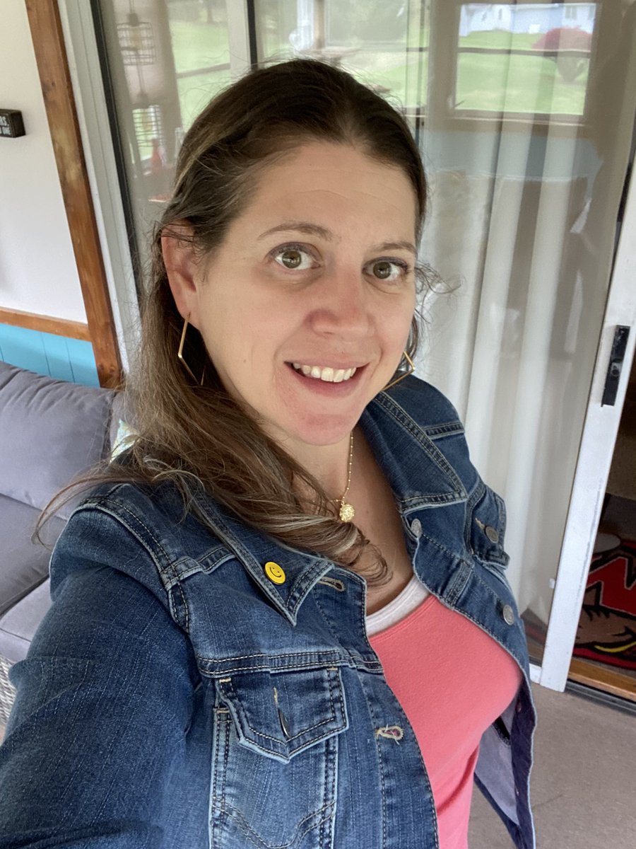 Liz Soisson (@ewsoisson) on Twitter photo #teacherjeanjacketday 
#bekind <a href="/watkins_ap/">Watkins Mill ES AP</a> #teacherjeanjacketday 
#bekind <a href="/watkins_ap/">Watkins Mill ES AP</a>
