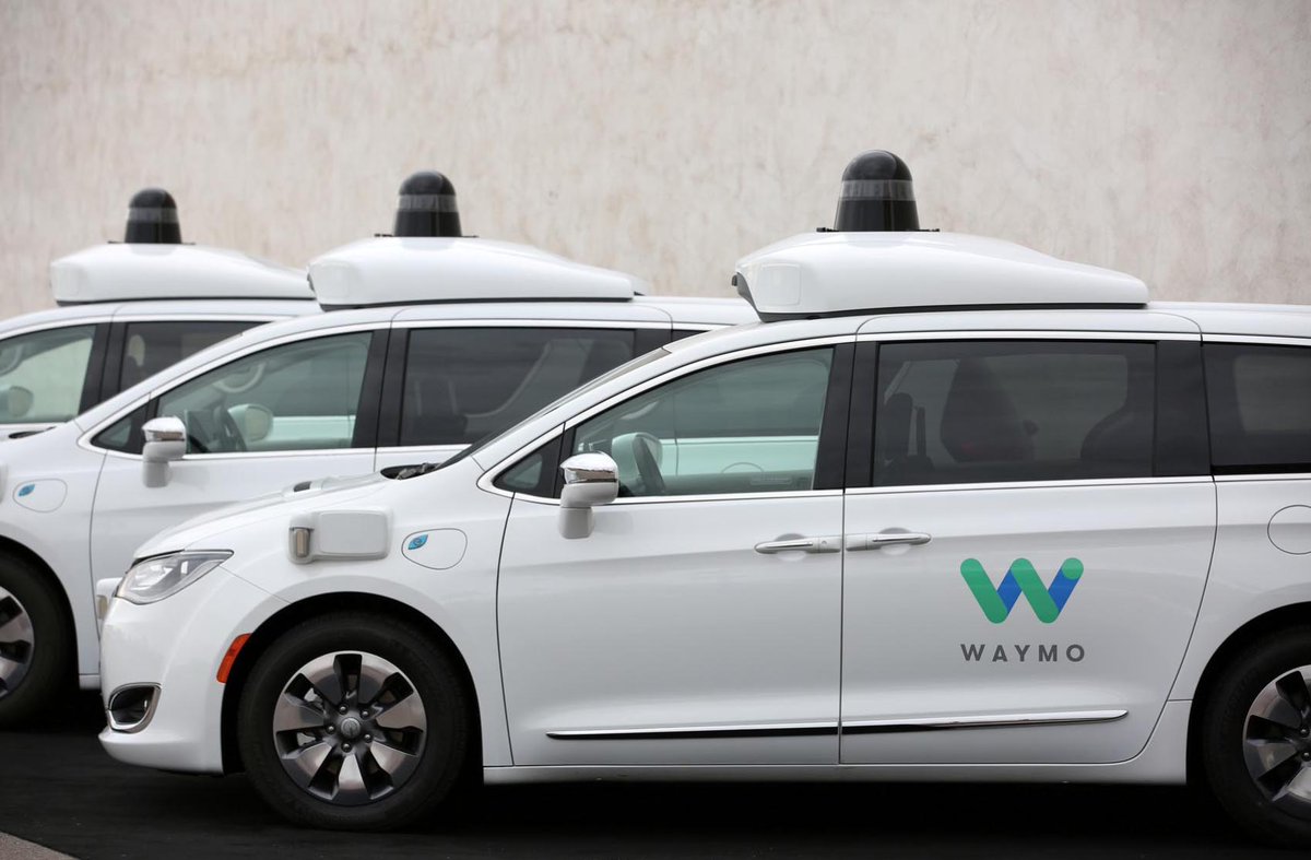 Waymo opens #driverless robo-taxi service to the public in Phoenix ow.ly/IRX530rezfL | Reuters