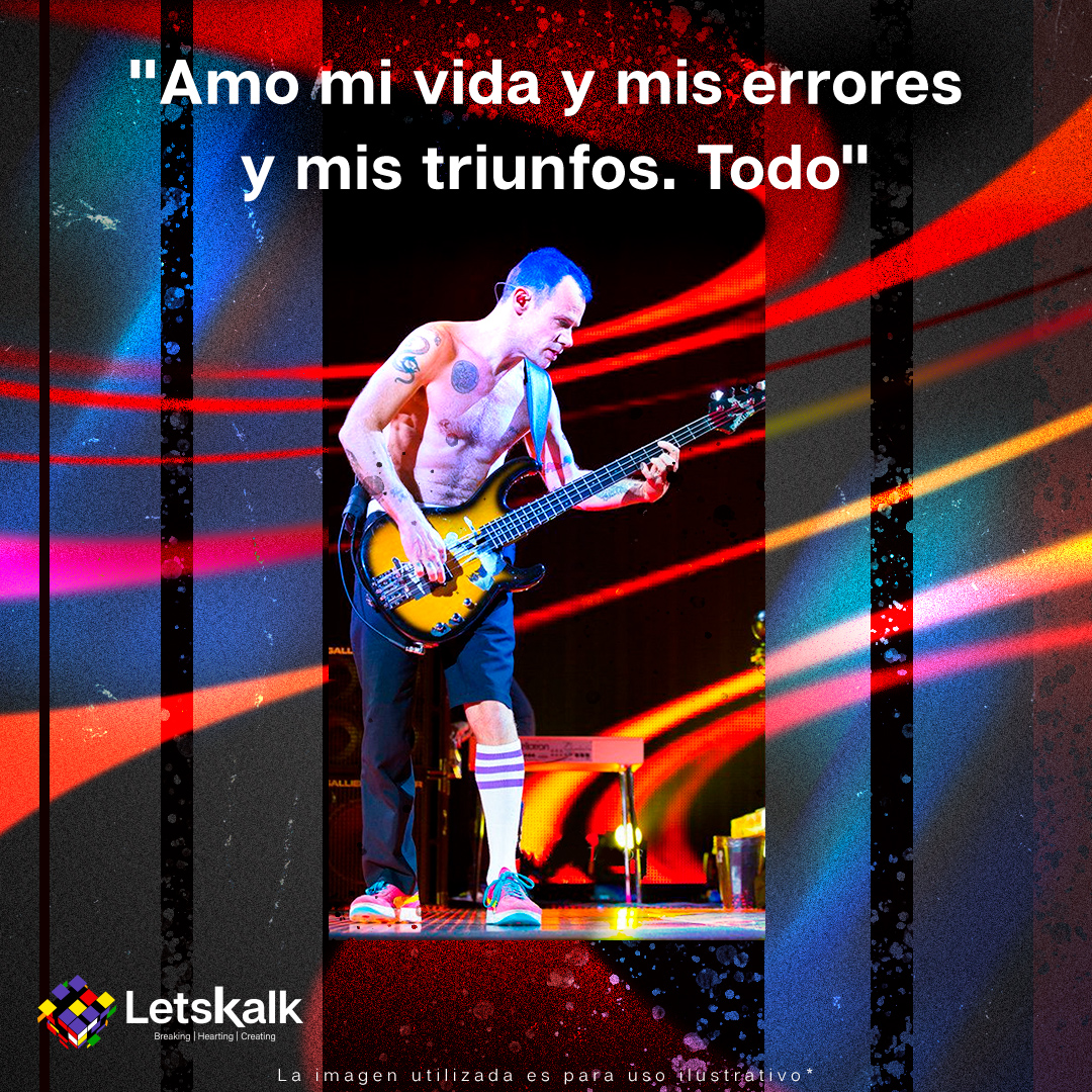 LetskalkAgency's tweet photo. Tras esa vida llena de excesos, rebeldía y locura, está uno de los mejores bajistas del rock. ¡Feliz cumpleaños, Flea! https://t.co/aVzXE1kw80