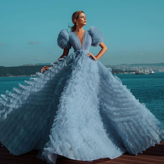 We are waiting for you with our wedding dress designed for those who want to differ!
