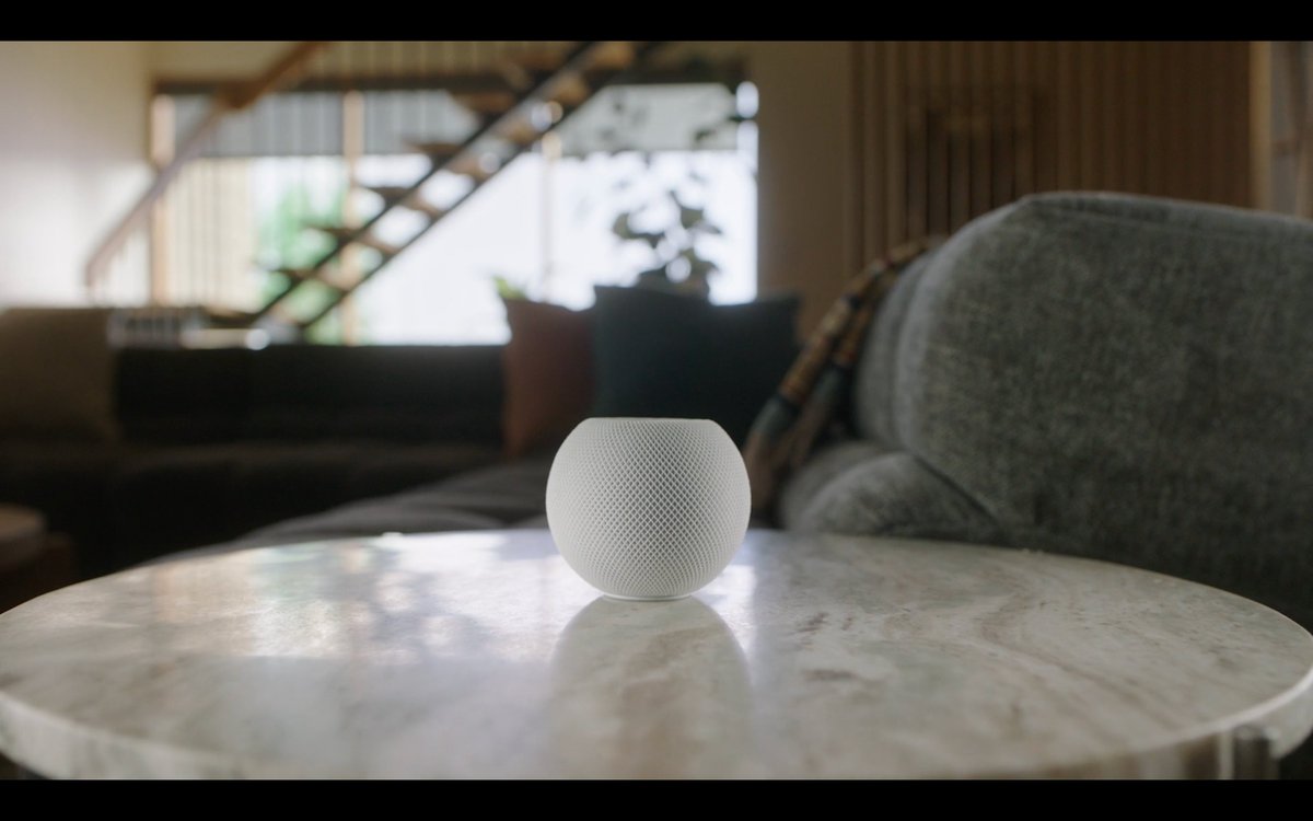 TechnicalGuruji's tweet photo. The #HomePodMini is here...#AppleEvent #TGFamily https://t.co/eMc6mPdcCW