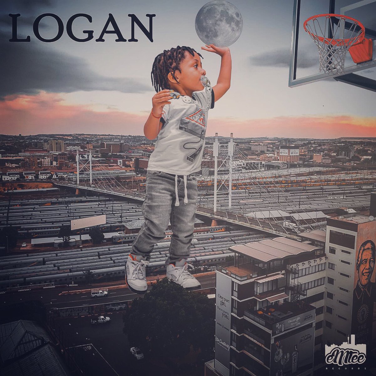 LOGAN tweet media