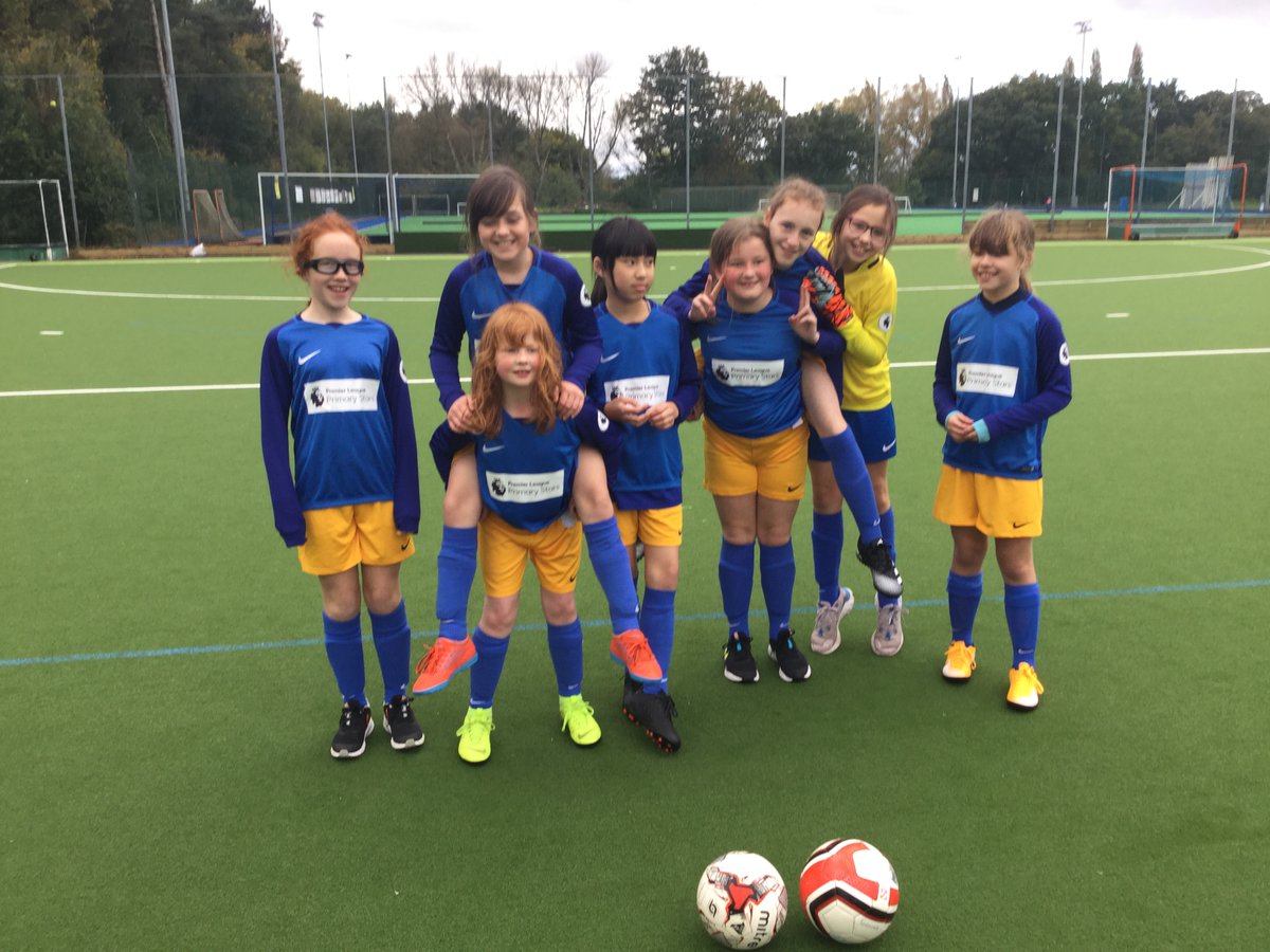 A brilliant performance from our Girls’ Football team tonight in the first round of the small schools league. Goals galore! Thank you to <a href="/TraffordSSP/">Trafford SSP</a> and <a href="/TimperleySports/">TimperleySportsClub</a>