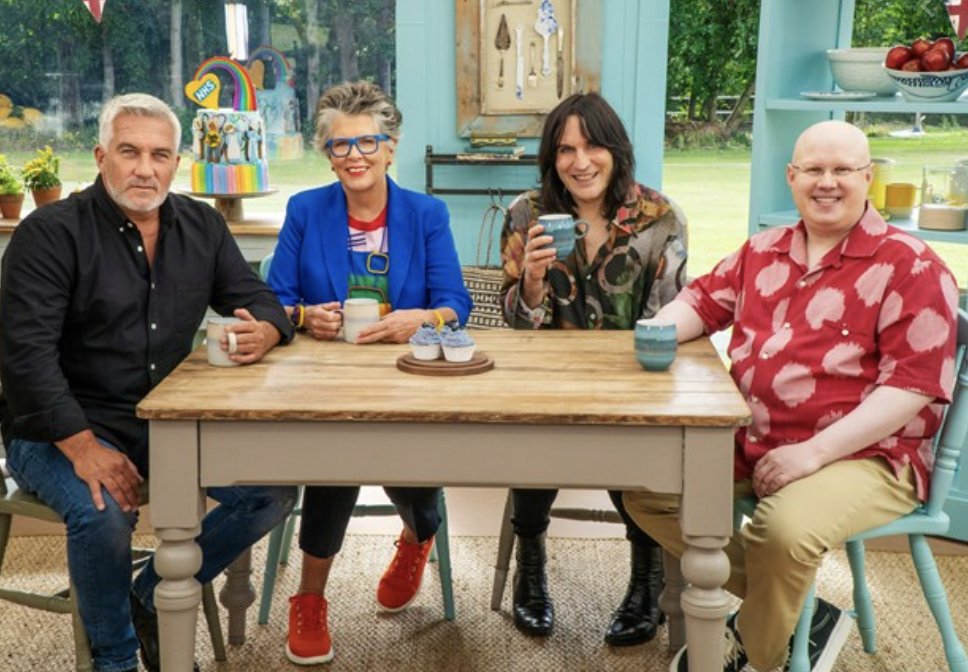 AMRaccents's tweet photo. Things I hear on Great British Baking Show: herbs pronounced like HHH-erbs! #greatbritishbakingshow #PaulHollywood #netflix #bbc #britishaccent #dialectcoach https://t.co/6dE0XoLGXK