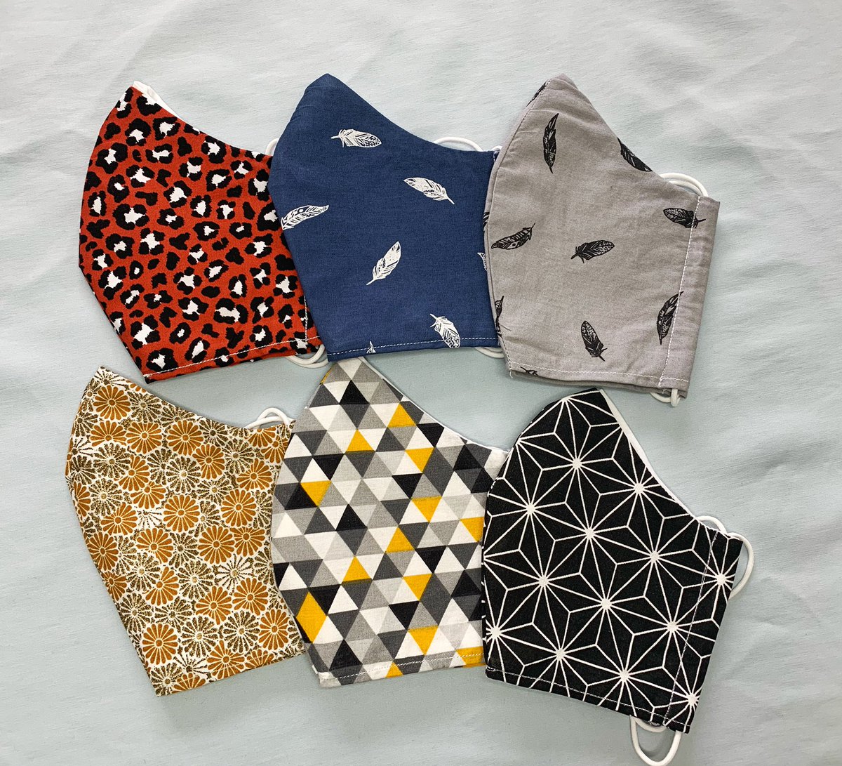 TalChan84's tweet image. Mondkapjes... juridisch moet het nog geregeld worden volgens premier Rutte, maar de mondkapjesplicht komt eraan! Bestel nu alvast een hip mondkapje. 
belmento.nl
#persconferentie #mondkapjesplicht #mondkapjes