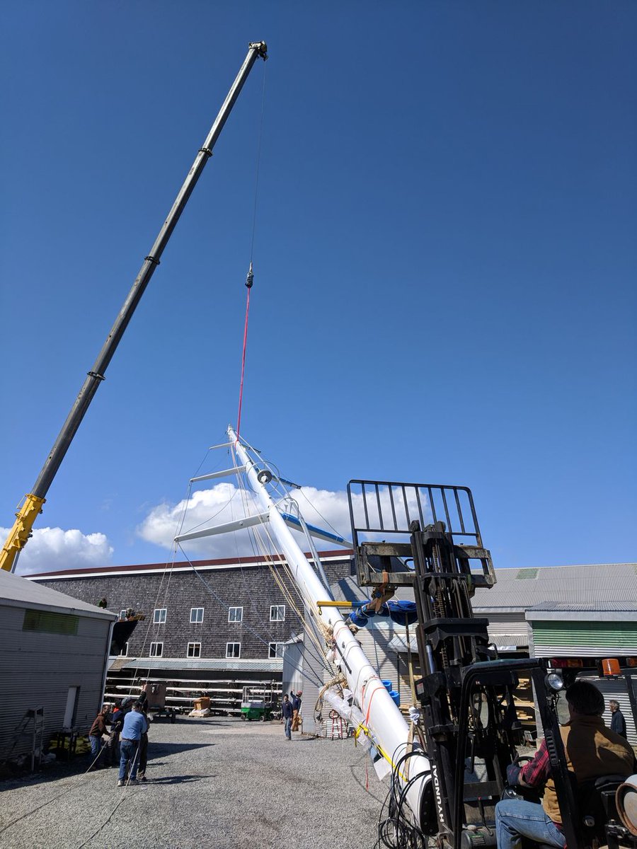 OffshoreSpars's tweet photo. Ever wonder how we install a large mast? Check out this photo sequence of a spar stepping for a 91 ft. yacht in Brooklin, Maine. How about that beautiful backdrop!?
#OffshoreSpars #CustomSpars #Sailing #Yachts https://t.co/SPTxOwkxSc