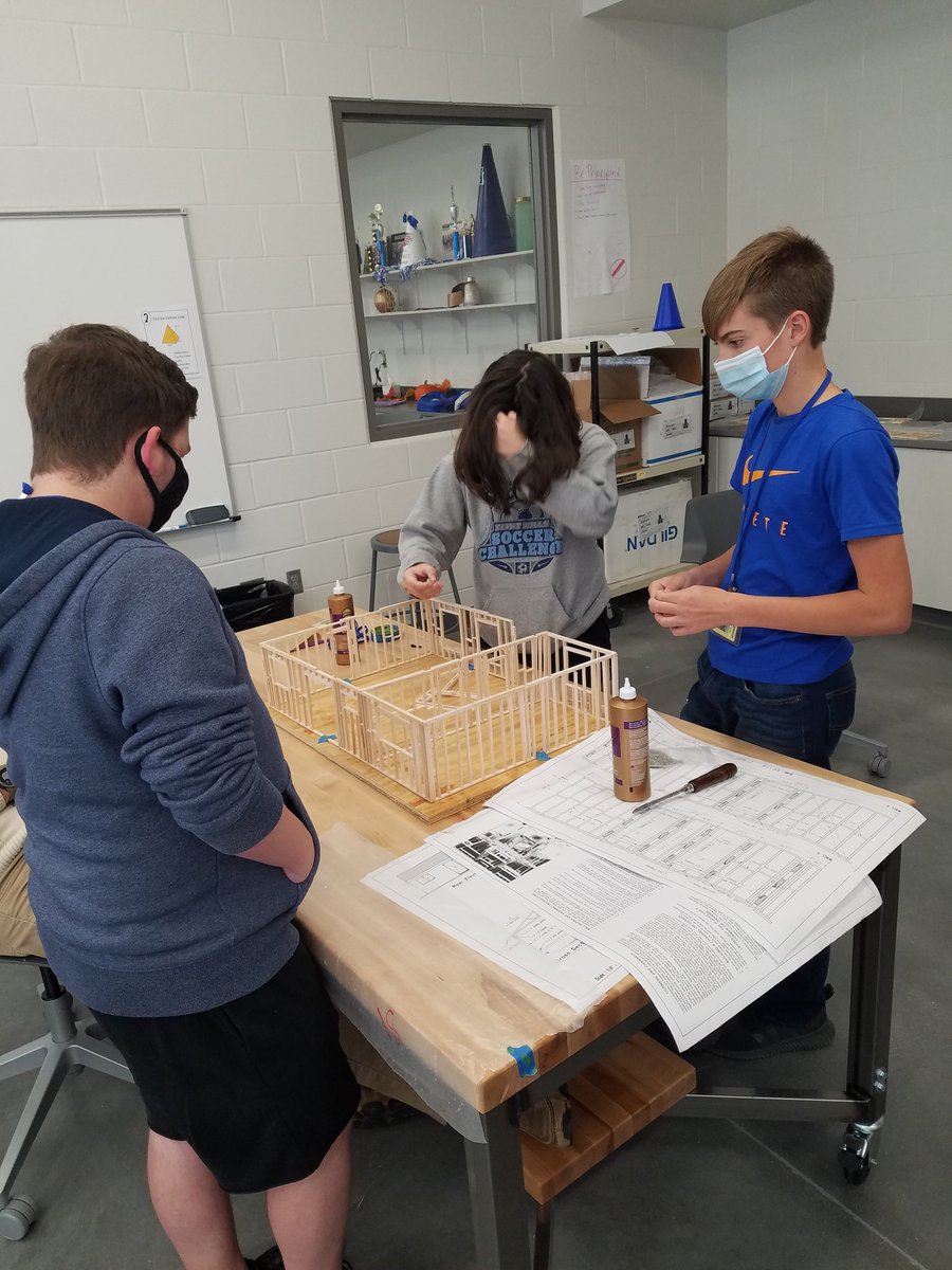 GeometryIn's tweet photo. The balsa wood house is being finished today in the GIC class. Students are learning about studs, headers, rough door and window openings and trusses. #ahstrojanfam https://t.co/FvjPWDh21A